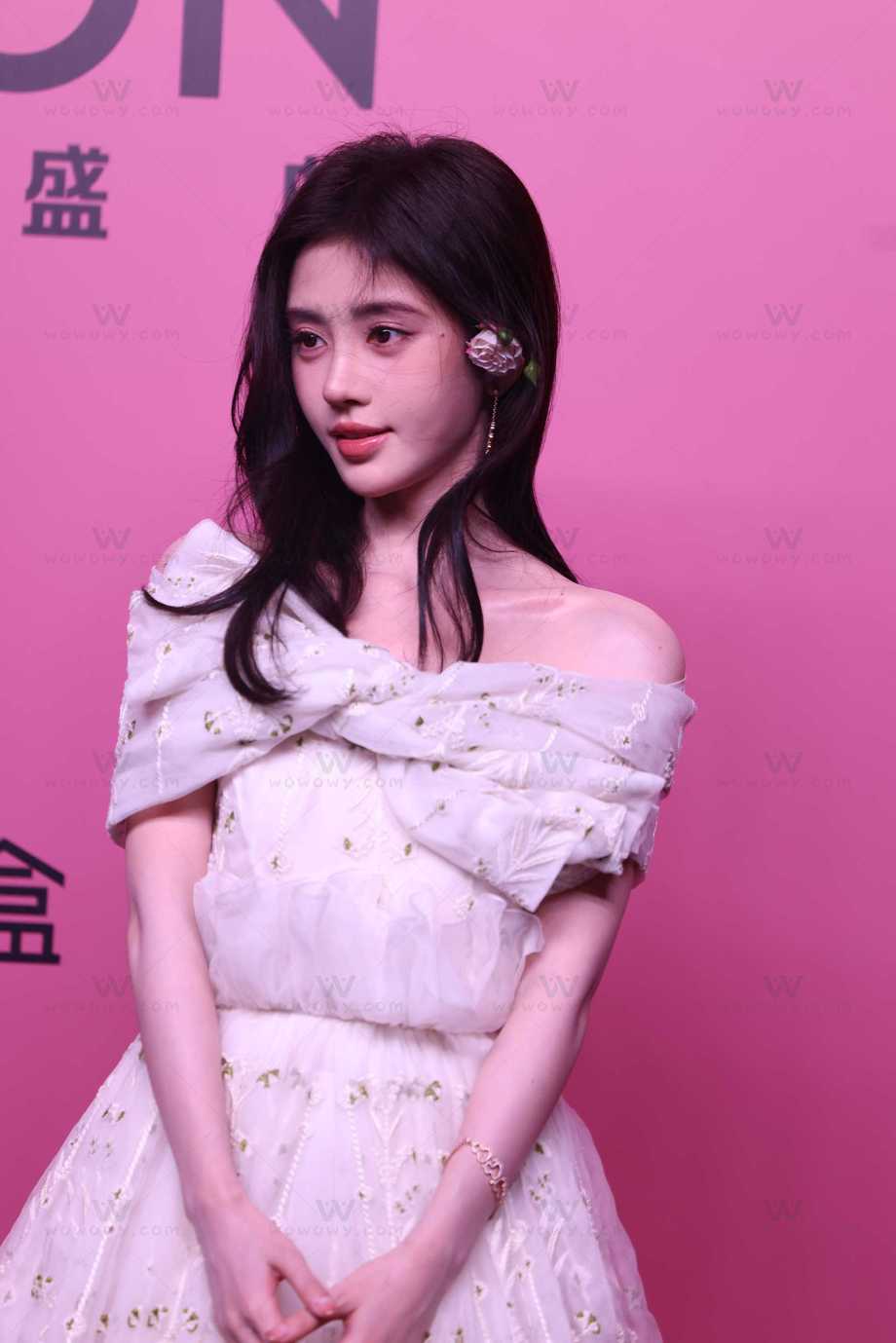 鞠婧祎VOGUE 时尚之力盛典 帖子封面图