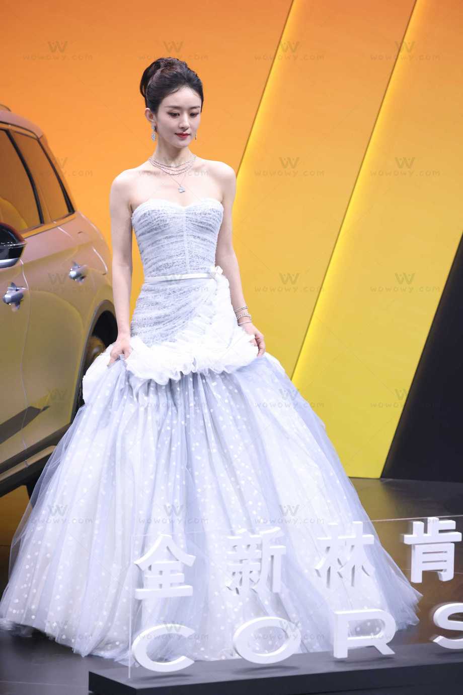 230530赵丽颖红毯相机原图