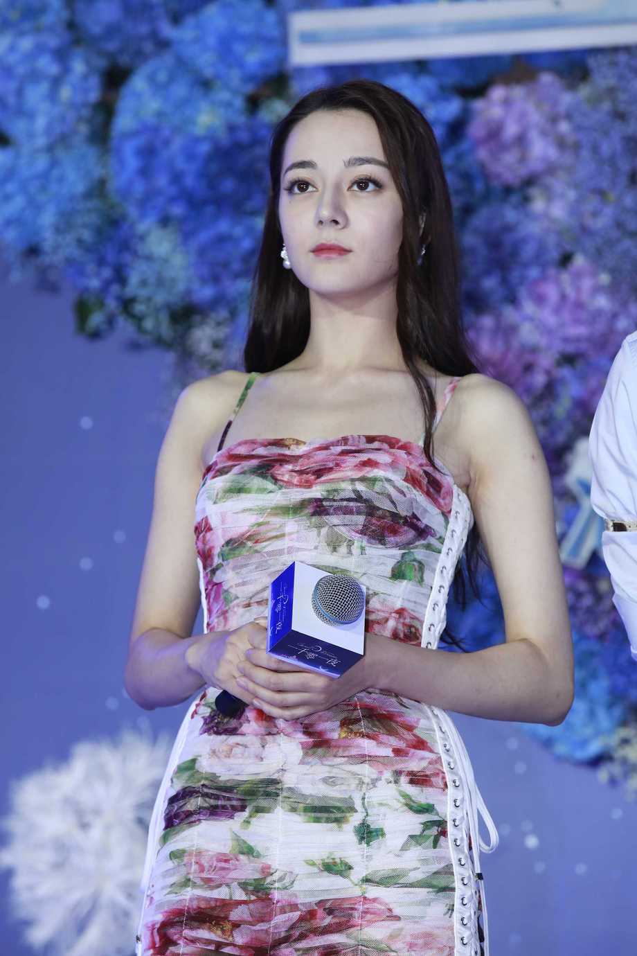 一千零一夜 电视剧发布会群像原王瑞子，祝绪丹，迪丽热巴图包