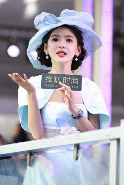 章若楠浪琴表北京国际马术大师赛