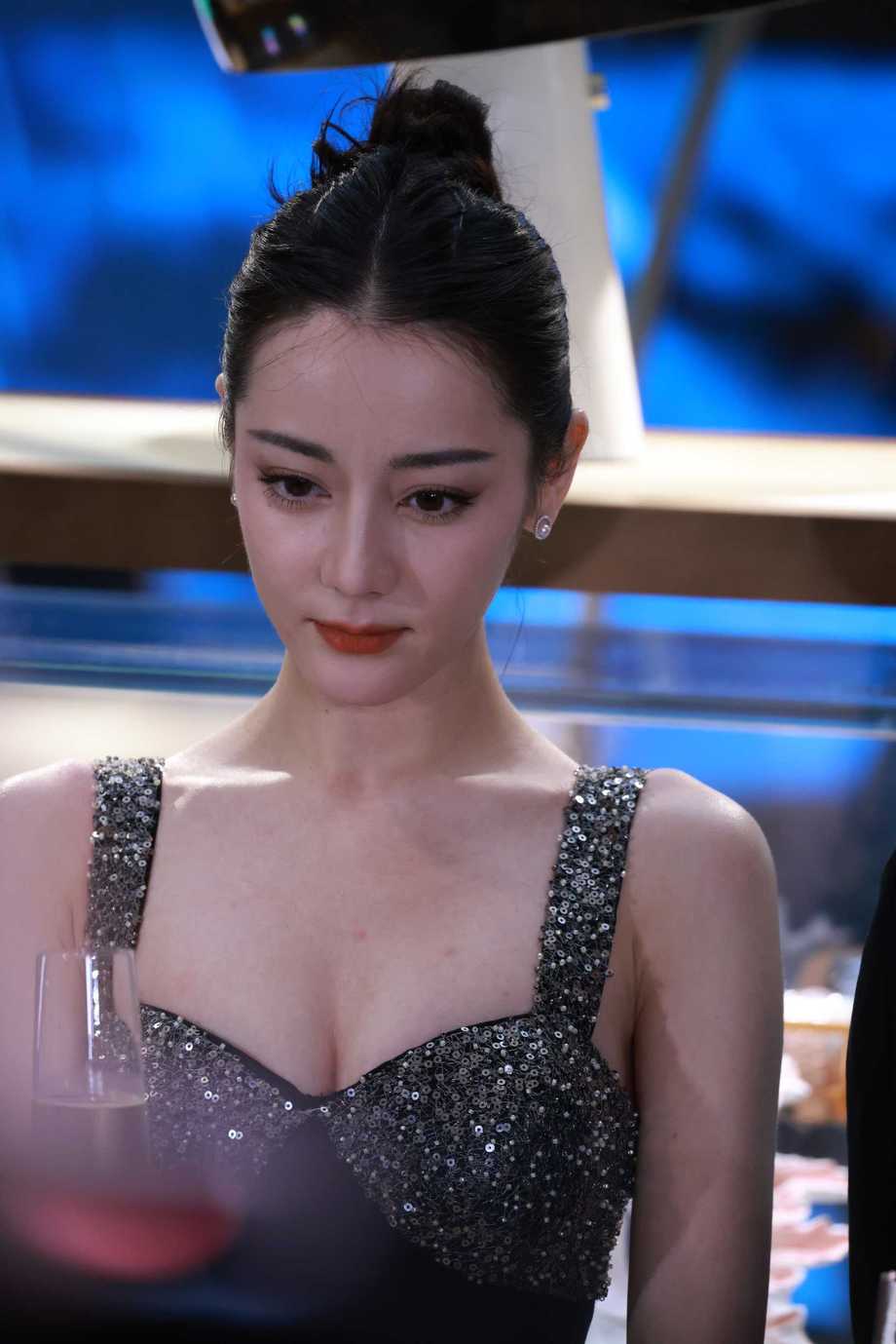 220909迪丽热巴102p 帖子封面图