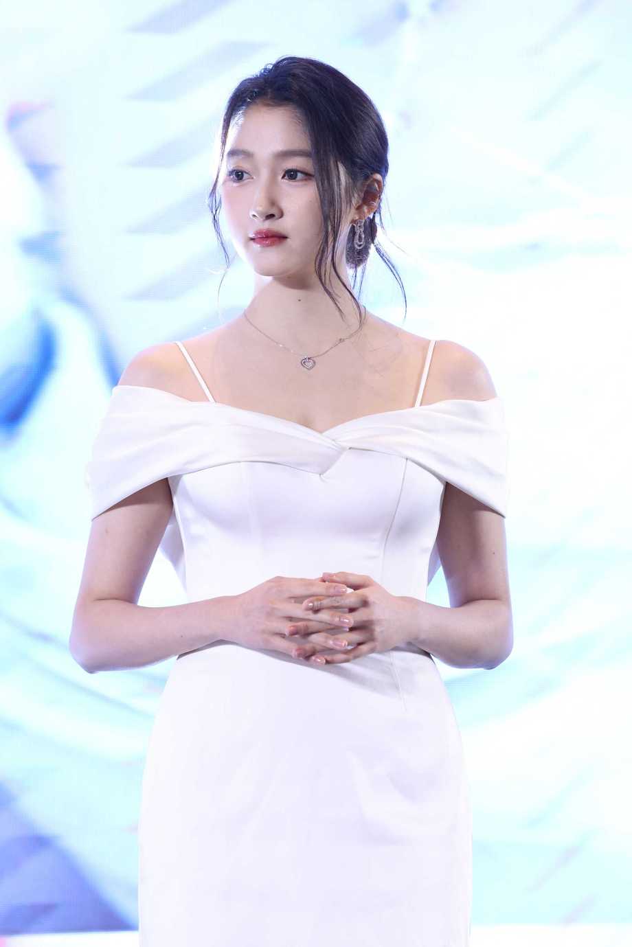 关晓彤Bio‑E 品牌发布会172p