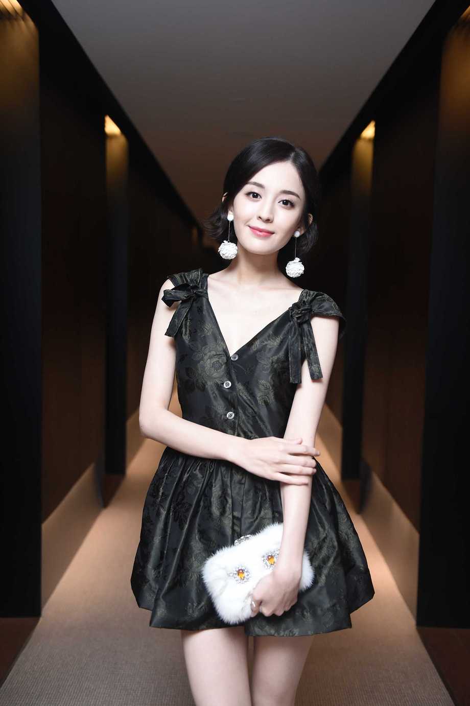 古力娜扎228p-2.5G张曼玉合影 帖子封面图