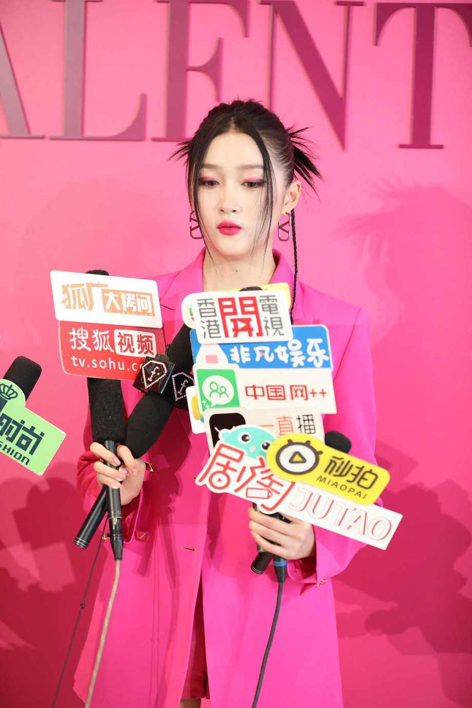 关晓彤Valentino 华伦天奴品牌活动103p 有特写 帖子封面图