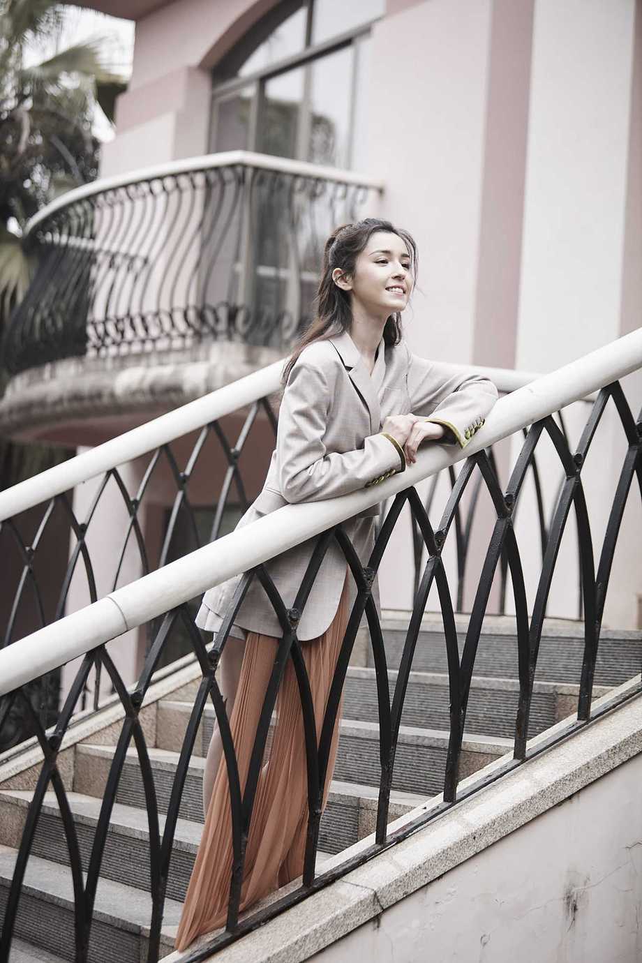 哈妮克孜户外时尚外景写真原图283p